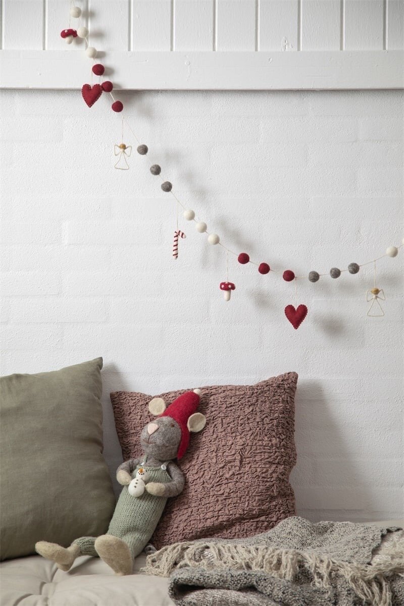 Girlang m. Tovade Ornament Jul