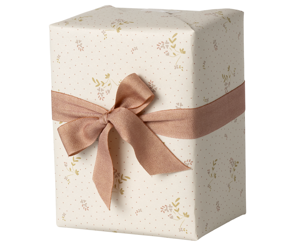 Presentpapper Bae Rosa