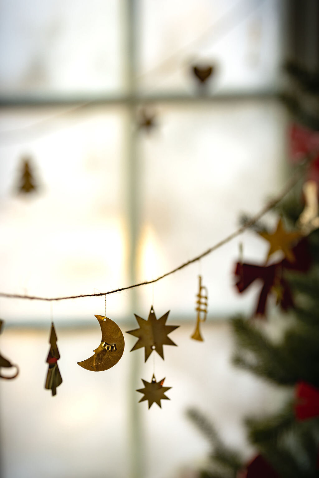 Girlang Ornament Mässing Kort