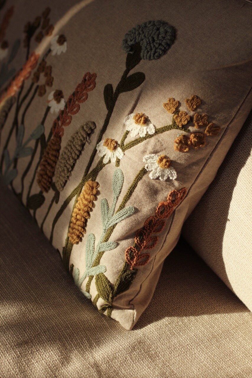 Kuddfodral Elodie Broderad