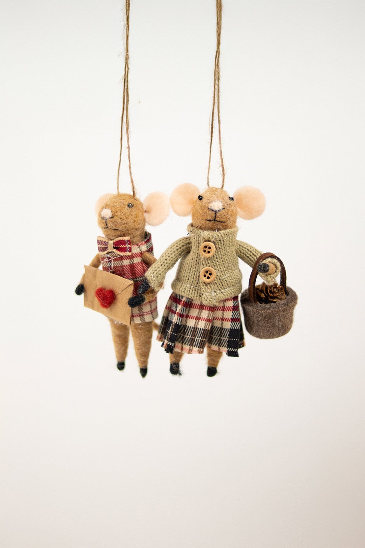 Möss Bruna m. Julkort