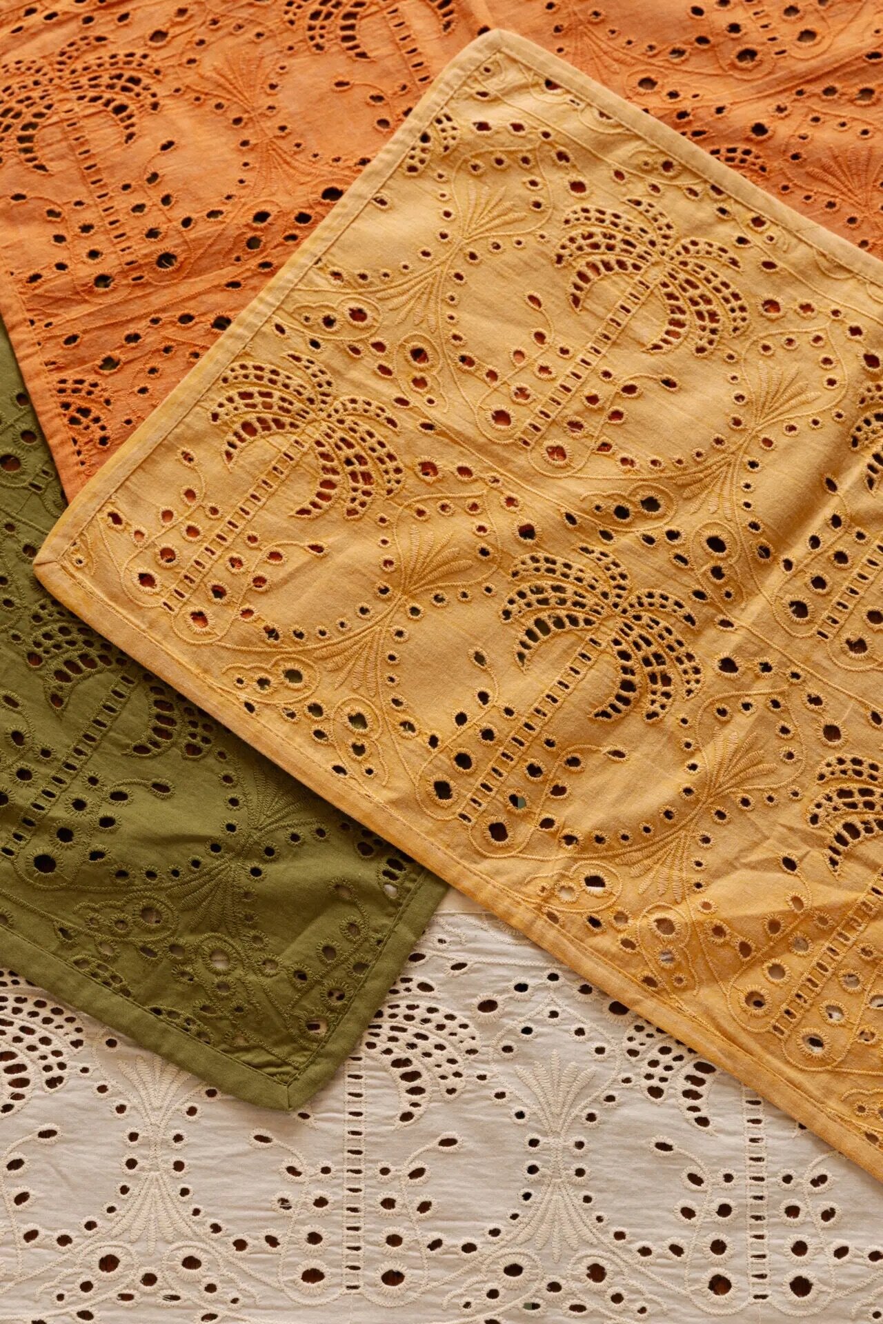 Bordstablett Brisa Offwhite