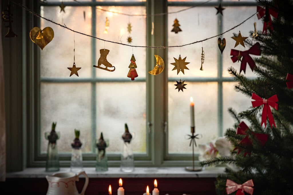 Girlang Ornament Mässing Kort