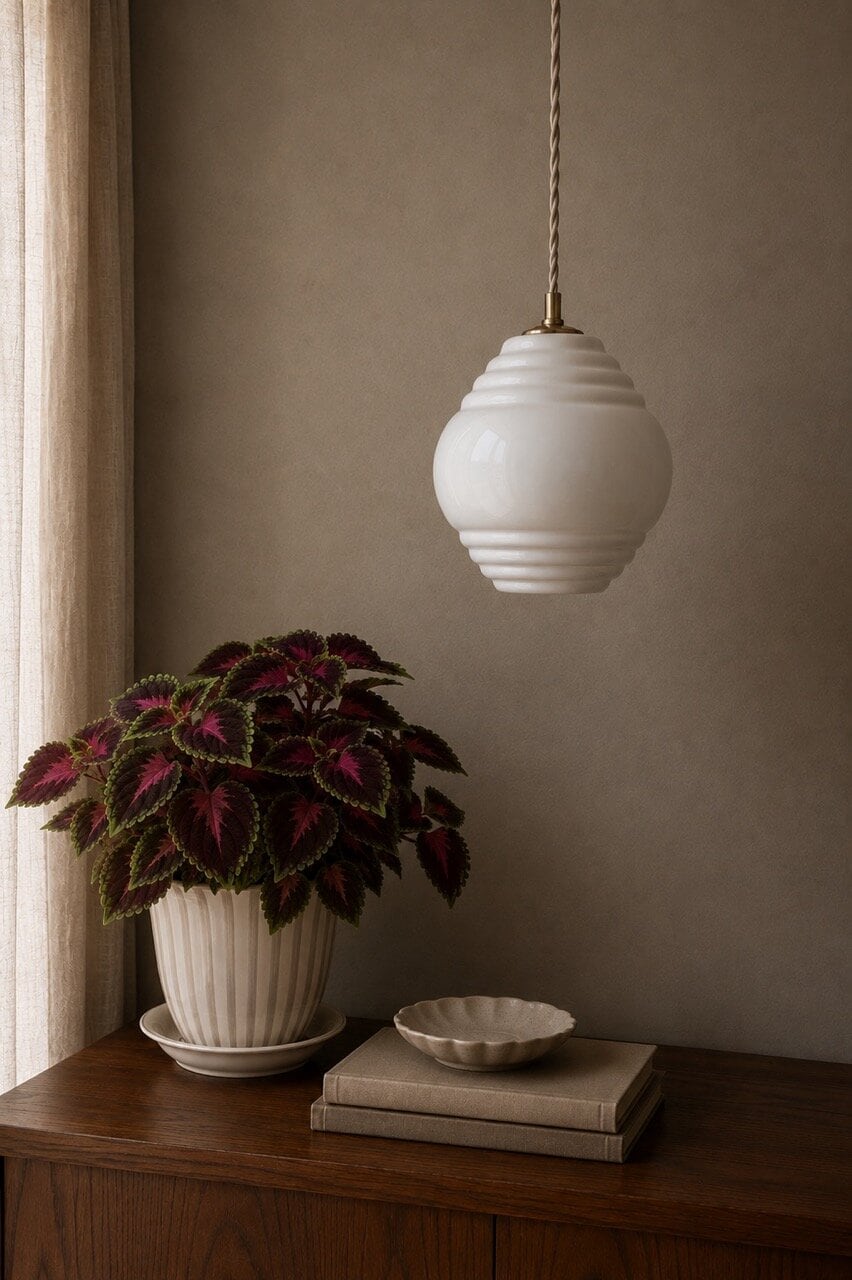 Taklampa Ada Opal Beige