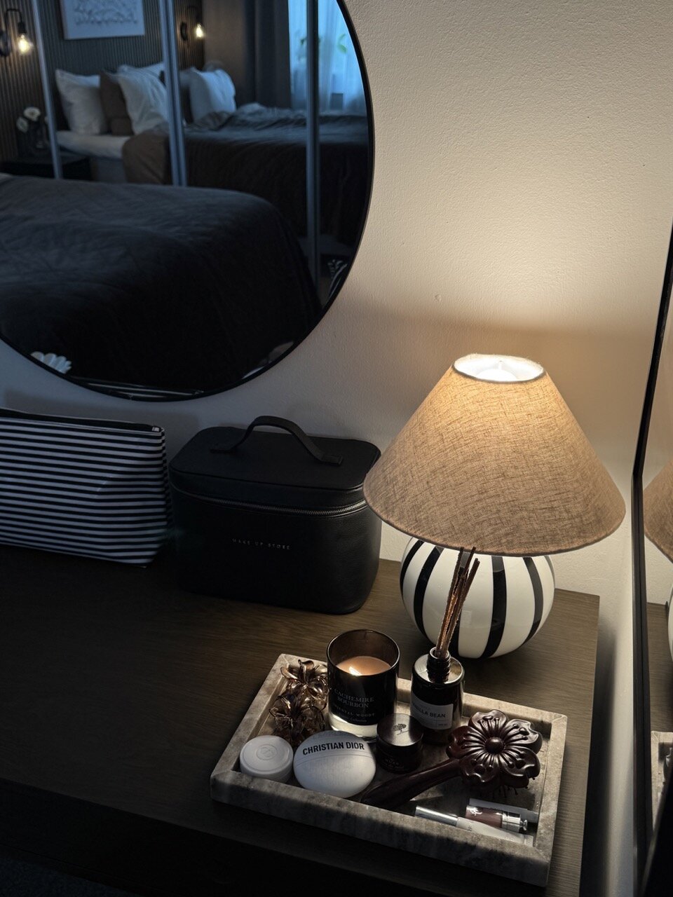 Lampfot Alba Opal Svart/Vit